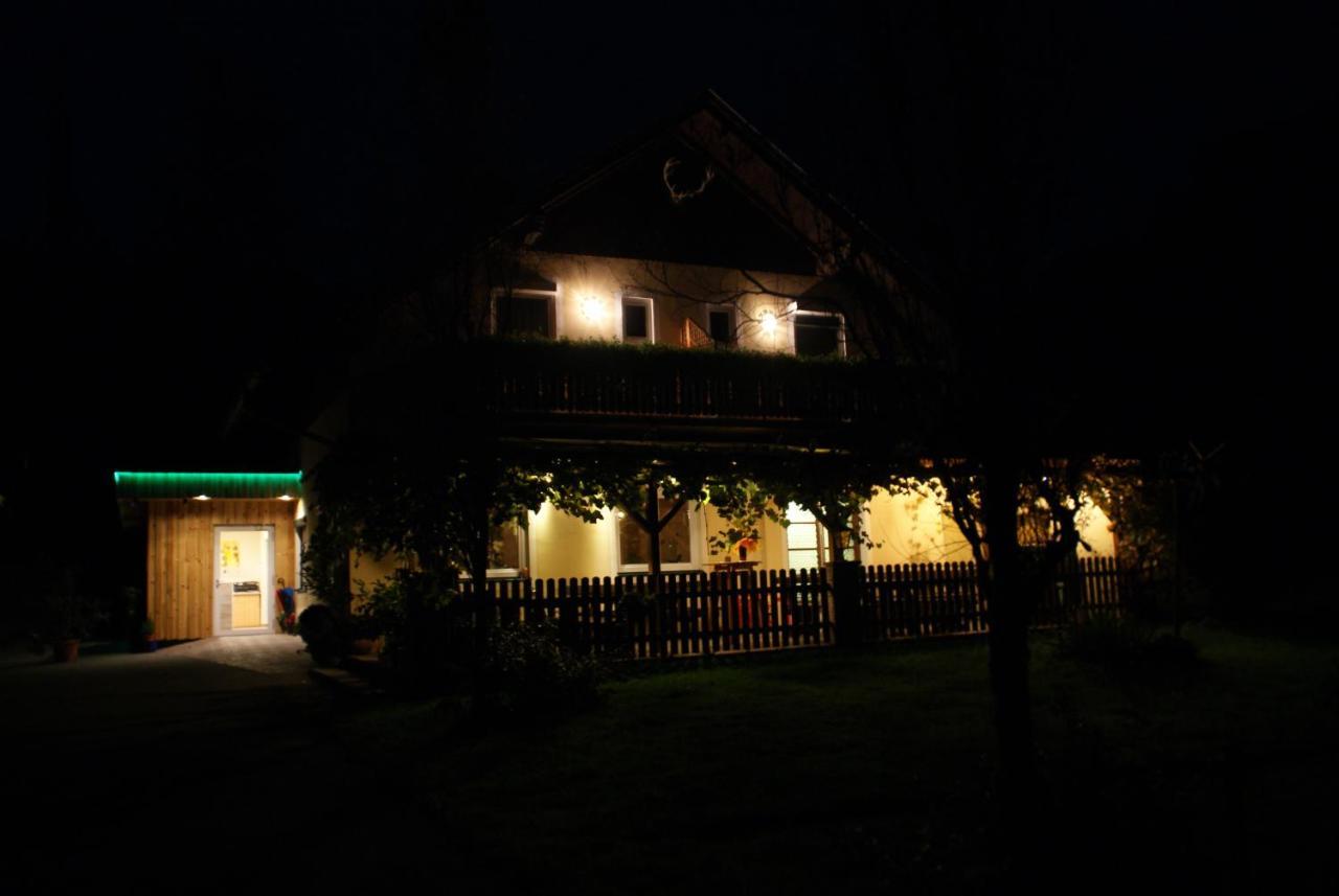Weingut Lieschnegg Hotel Leutschach Exterior photo